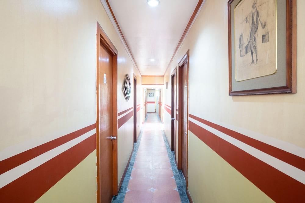 OYO 166 Maanyag Pension House Cebu Bagian luar foto