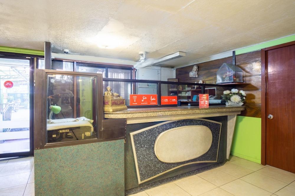 OYO 166 Maanyag Pension House Cebu Bagian luar foto
