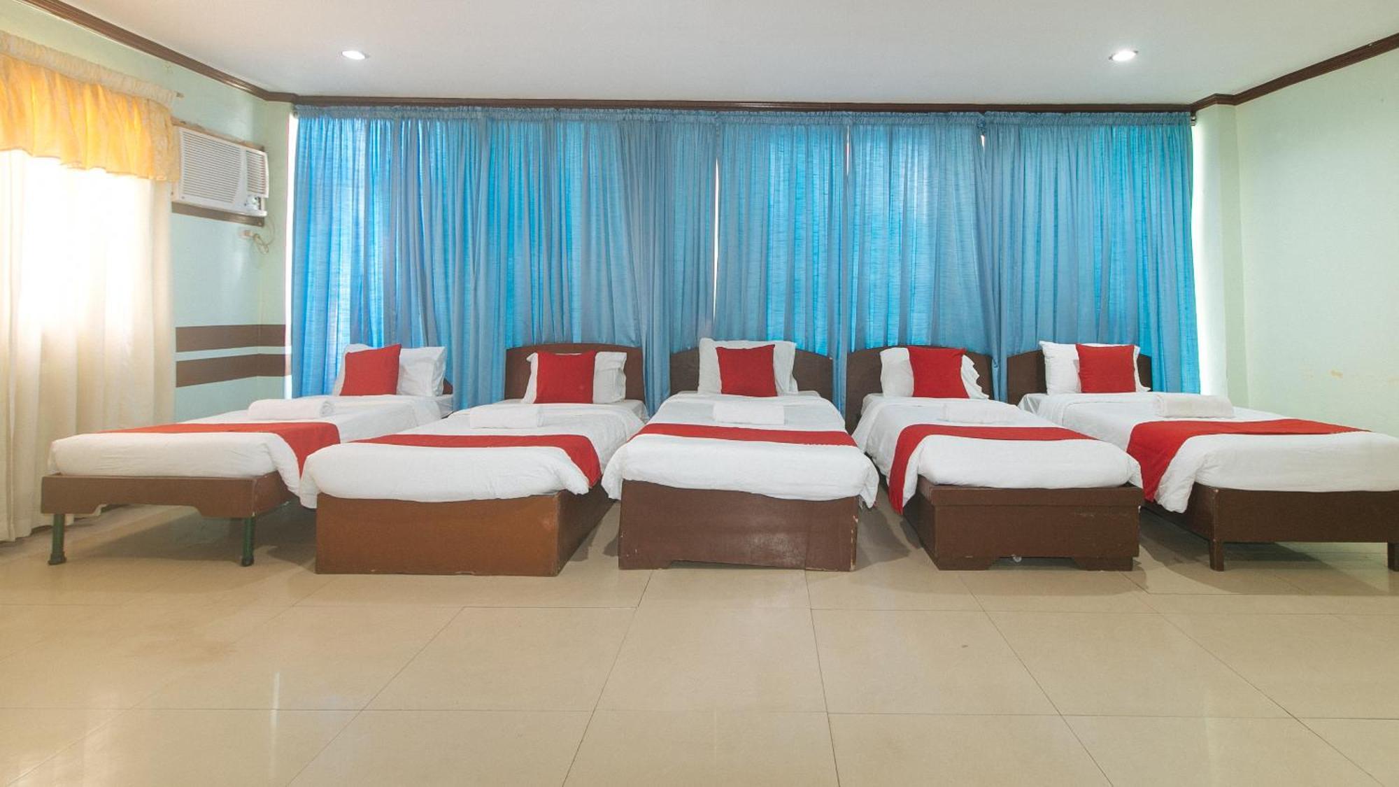 OYO 166 Maanyag Pension House Cebu Bagian luar foto