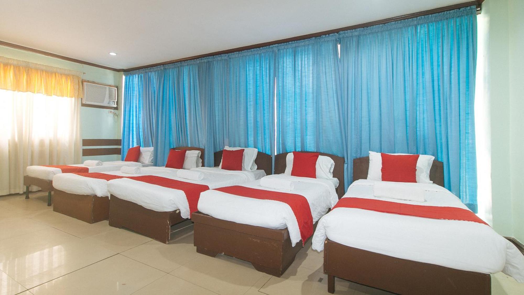 OYO 166 Maanyag Pension House Cebu Bagian luar foto